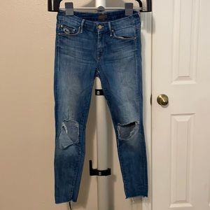 Mother looker ankle fray